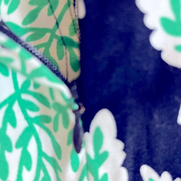 NWOT Crown & Ivy beautiful size 2 navy & green dress - Picture 7 of 9